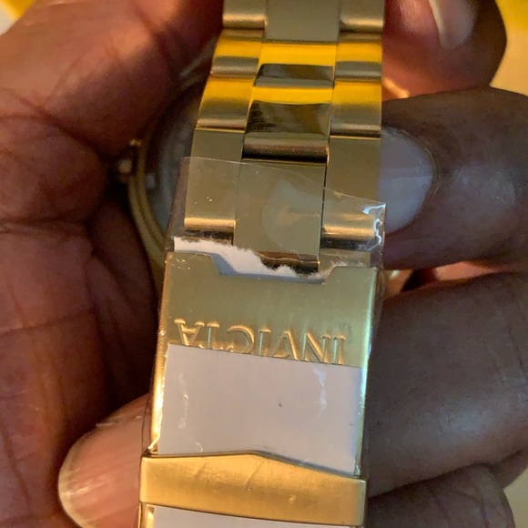 Watch - Picture 4 of 5